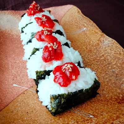 ぱくっと美味しい！チャンジャのオープンおにぎり