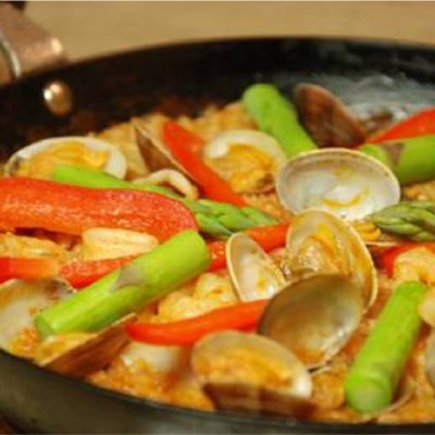 フライパンで韓国風パエリア